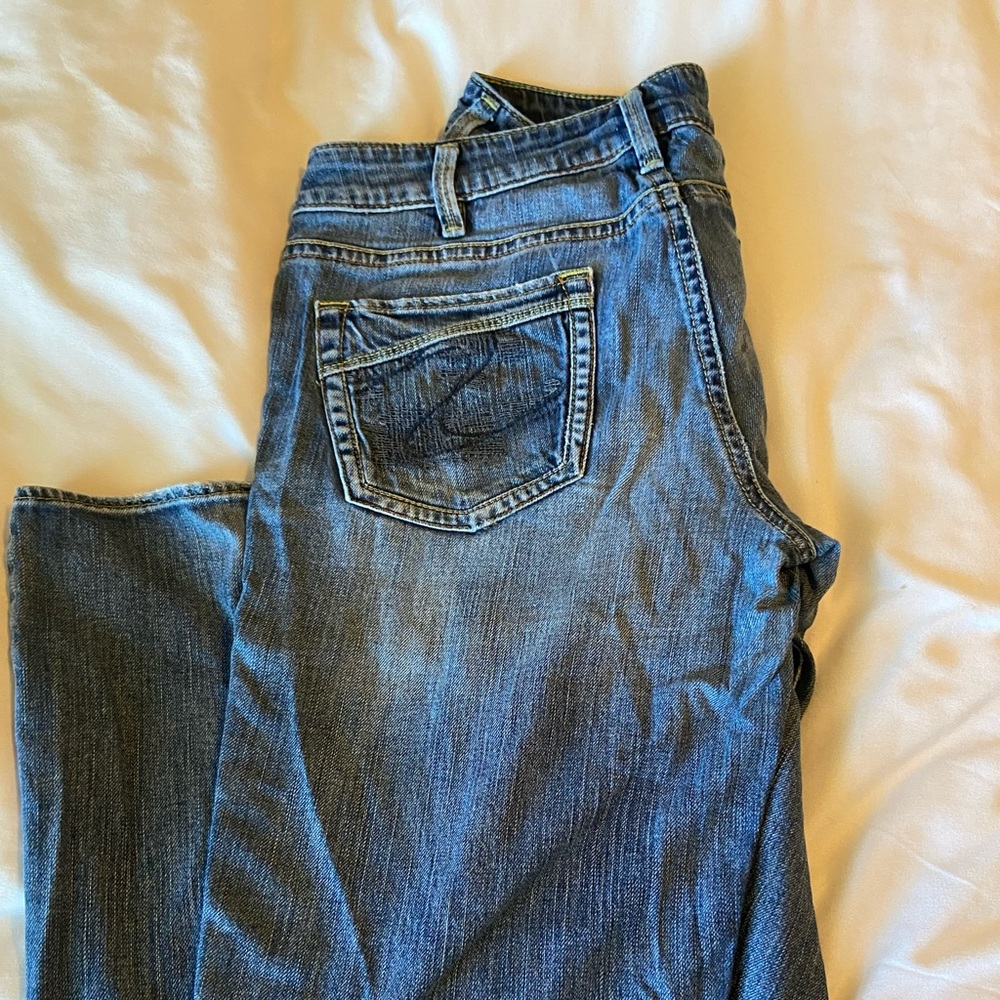 Super cute low rise silver jeans!!  bellbottoms
